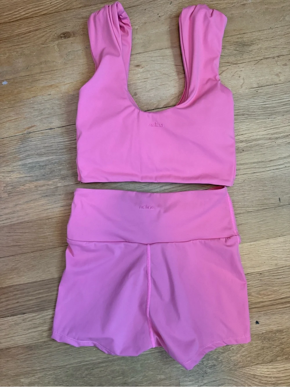 Aralina Pink Ruched Two-Piece Active Set Shorts Sports Bra Size Small